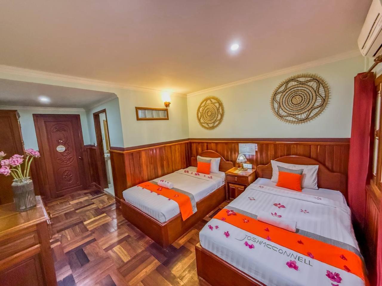 Siem Reap Center Hotel Exteriör bild